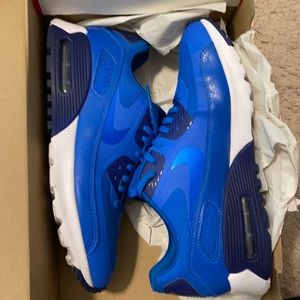 Women’s air max 90 ultra essential